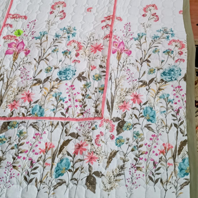 Tek Kişilik Bahar Desenli-Sürpriz Yastık