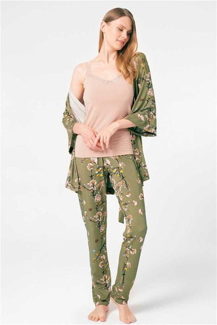 Anıl 5792 İp Askılı V Yaka Viskon Çiçek Desenli Kışlık Örme Normal Bel Bağlamalı Dantel Detaylı Pijama Takımı Sabahlık