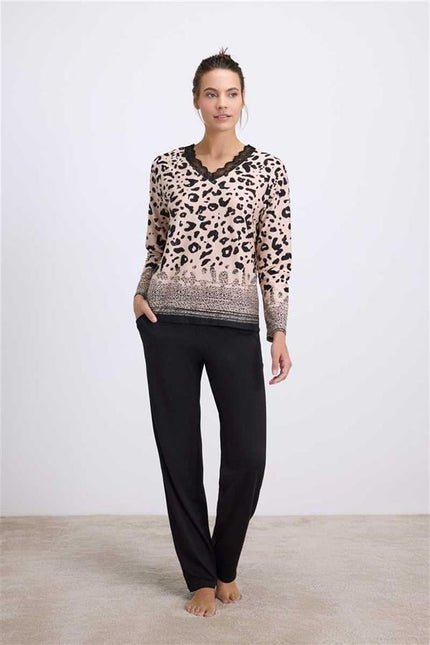 Anıl Kadın Uzun Kollu Dantelli Yaka Leopar Desenli T-Shirt ve Pantolon Pijama Takımı (11540)