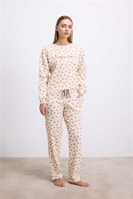 Anıl Kadın Uzun Kollu Kalpli Tişört ve Pantolon Takımı (11586)