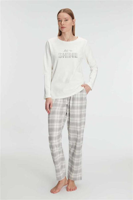 Anıl Kadın Uzun Kollu Pamuklu Kışlık Pijama Takımı Yumuşak ve Rahat Ev Şıklığı 11253