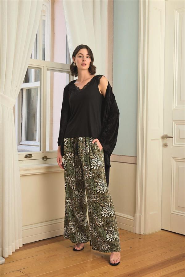 Arias Dolap Çiçek Yaprak ve Etnik Desenli Dantelli 3'lü Pijama Takımı