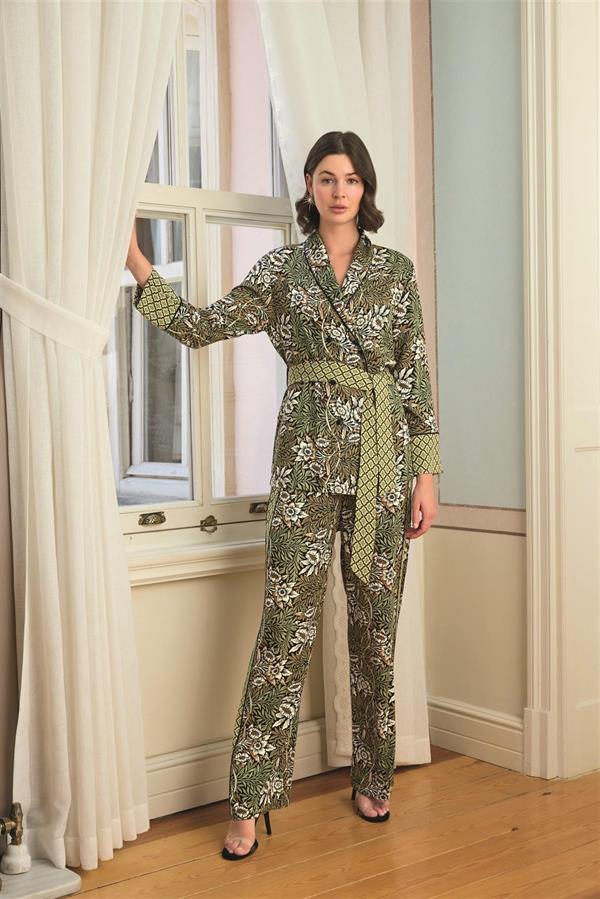 Arias Dolap Çiçek Yaprak ve Etnik Desenli Pijama Takımı