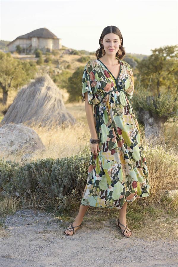 Arias Dolap %100 Viskon Çiçek ve Yaprak Desenli Kısa Kollu Elbise 