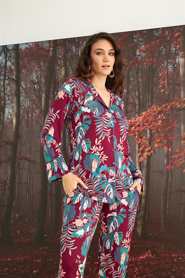 Arias Dolap Çiçek ve Yaprak Desenli Önü Düğmeli Pijama Takımı