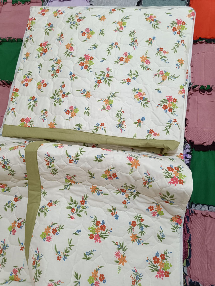 Çift Kişilik İnce Yorgan-Sürpriz Yastık