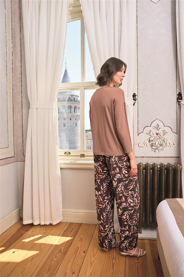 Arias Dolap Yaprak Desenli Dantelli V Yaka Büyük Beden Pijama Takımı