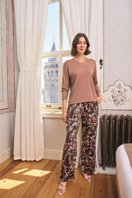 Arias Dolap Yaprak Desenli Dantelli V Yaka Büyük Beden Pijama Takımı