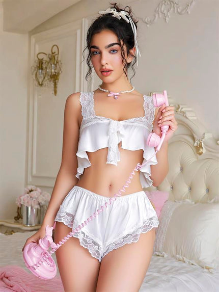 Arias Dolap Beyaz Dantel İşlemeli Sütyenli Saten Şortlu Takım