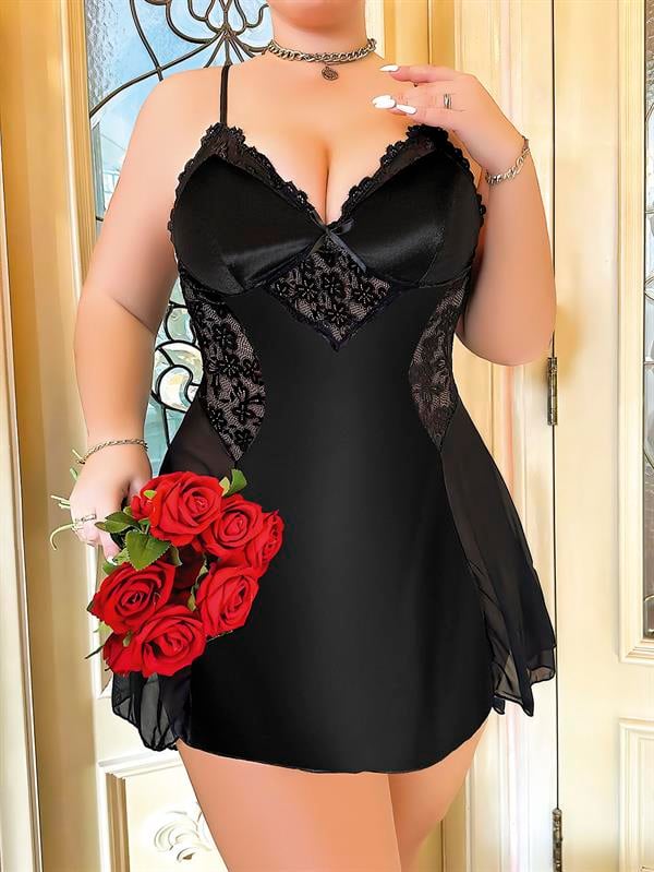 Arias Dolap Büyük Beden Siyah Dantel İşlemeli İnce Askılı Saten Gecelik 