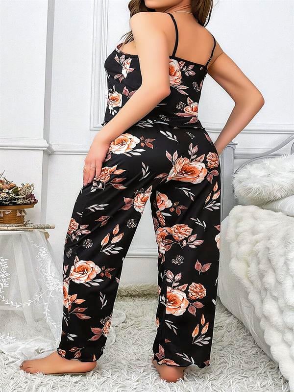 Arias Dolap Büyük Beden Siyah Üstüne Çiçek Desenli İnce Askılı 2'li Pijama Takımı 
