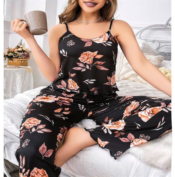 Arias Dolap Büyük Beden Siyah Üstüne Çiçek Desenli İnce Askılı 2'li Pijama Takımı 